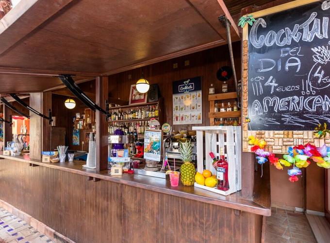 Cafetería, Bar Sexitano and Pool Bar Ibersol Almuñécar Beach & Spa Hotel Almuñecar Cafetería, Bar Sexitano and Pool Bar Ibersol Almuñécar Beach & Spa Hotel Almuñecar