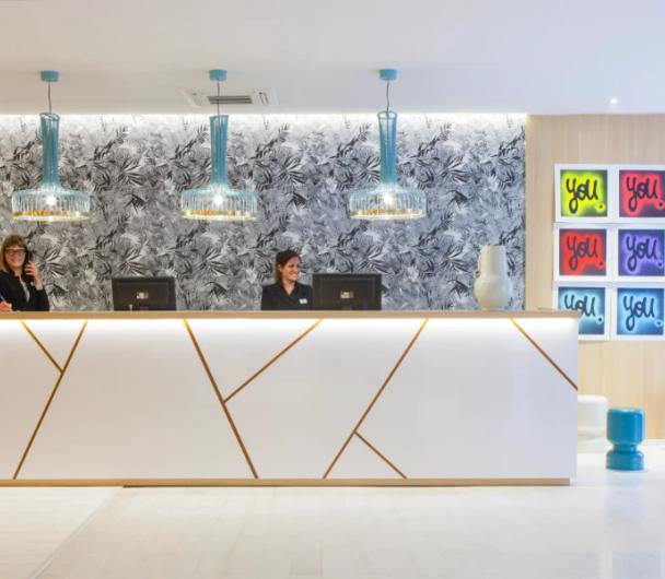 Reception and baggage storage Ibersol Antemare Hotel Sitges Reception and baggage storage Ibersol Antemare Hotel Sitges