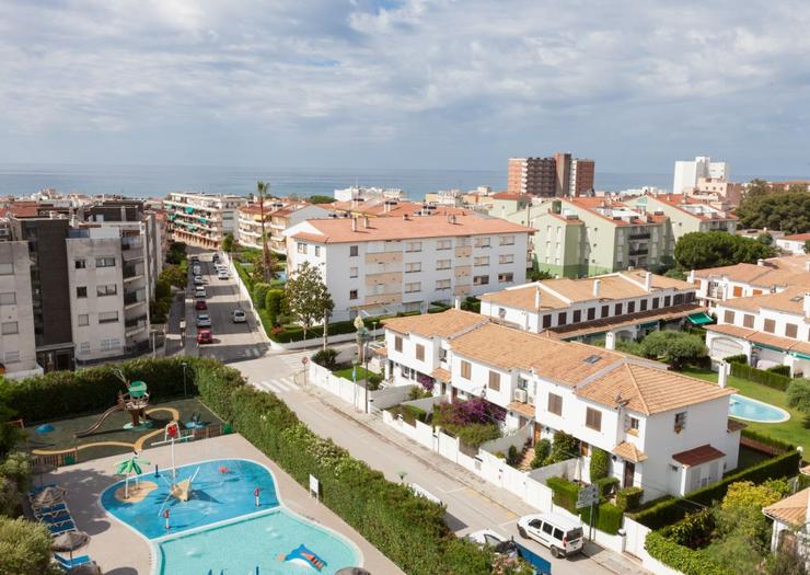 Family room Ibersol Playa Dorada Hotel El Vendrell Family room Ibersol Playa Dorada Hotel El Vendrell