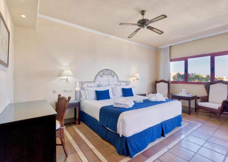 Junior suite Ibersol Almuñécar Beach & Spa Hotel Almuñecar Junior suite Ibersol Almuñécar Beach & Spa Hotel Almuñecar