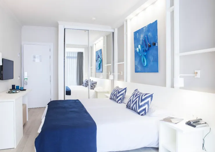Doble avantgarde Hotel Ibersol Antemare Sitges Doble avantgarde Hotel Ibersol Antemare Sitges