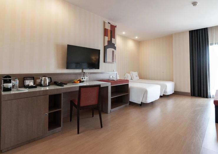 Habitació familiar Hotel Ibersol Atrio del Mar Los Alcázares Habitació familiar Hotel Ibersol Atrio del Mar Los Alcázares