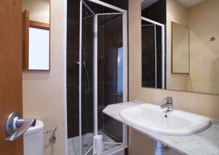 Family room Ibersol Playa Dorada Hotel El Vendrell Family room Ibersol Playa Dorada Hotel El Vendrell