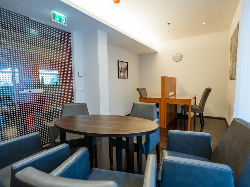 Business corner Ibercity Wien Schönbrunn Viena Business corner Ibercity Wien Schönbrunn Viena