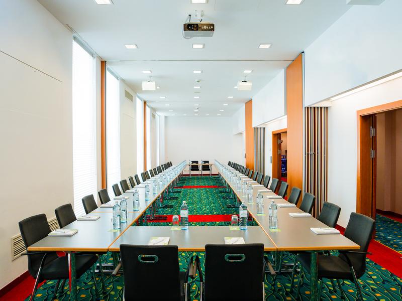 Mice Ibercity Wien Schönbrunn Viena Mice Ibercity Wien Schönbrunn Viena