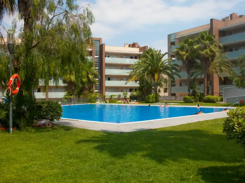 Piscina Apartamentos Ibersol Spa Aqquaria Salou Piscina Apartamentos Ibersol Spa Aqquaria Salou