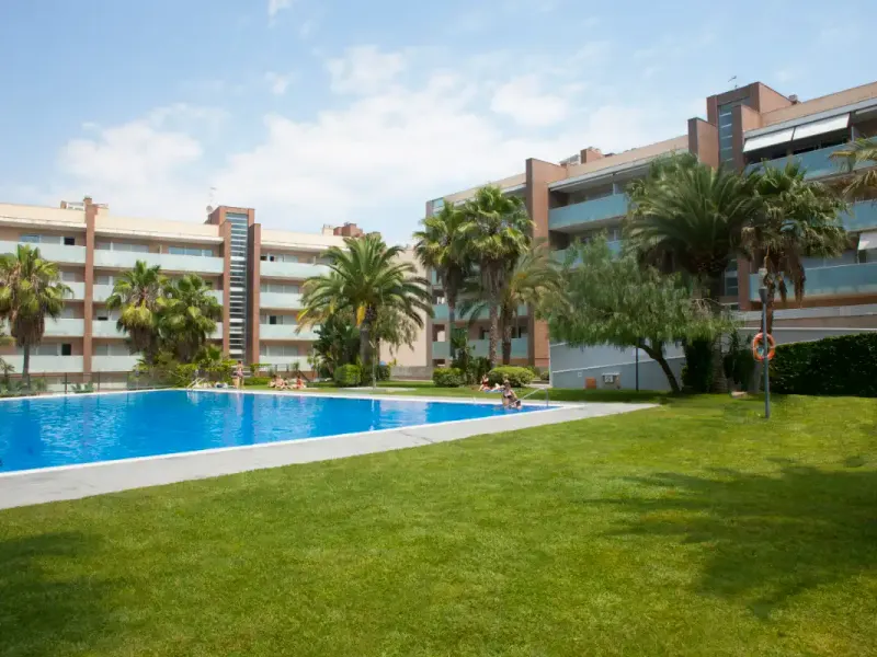 Piscina Apartamentos Ibersol Spa Aqquaria Salou Piscina Apartamentos Ibersol Spa Aqquaria Salou